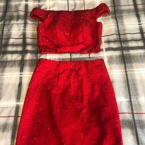 Sherri Hill Size 4 red sequined dress